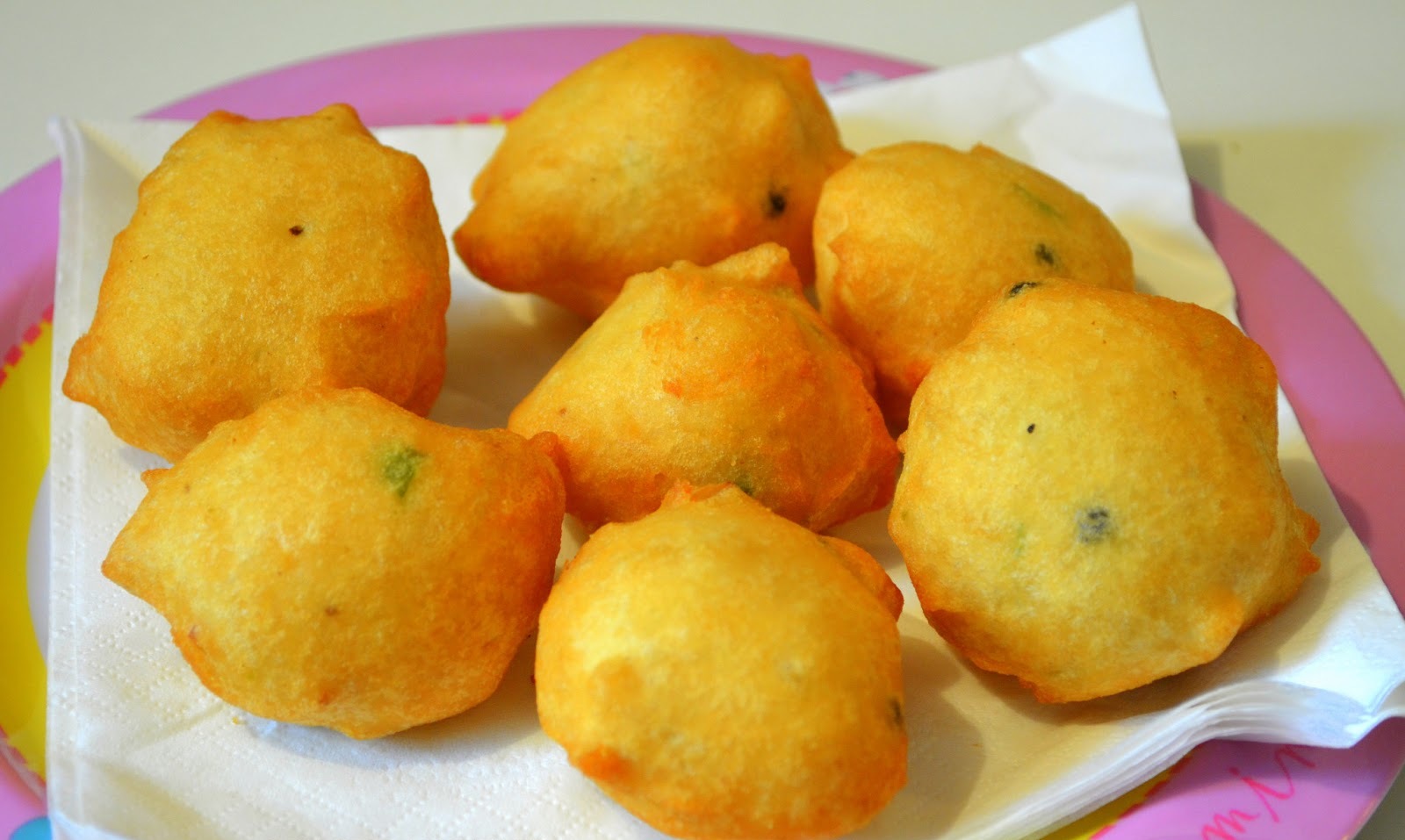 Aaloo Bonda